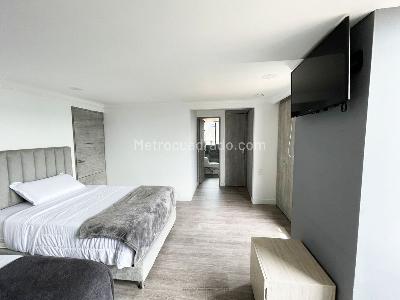 Apartamento de 4 alcobas en venta en El Poblado, Medellín, 200 m² · foto 17 de 20