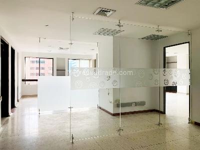Oficina en Arriendo, EL POBLADO, Medellín