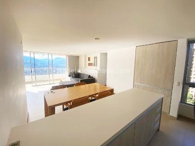 Apartamento de 3 alcobas en arriendo en Envigado, Envigado, 122 m² · foto 4 de 11