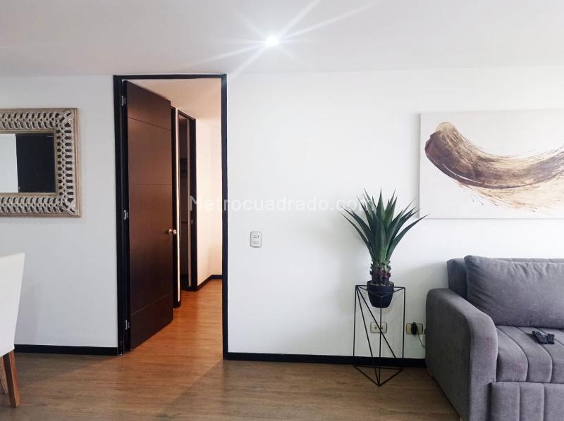 Estudio con Encanto de 1 Alcoba en El Poblado - 2