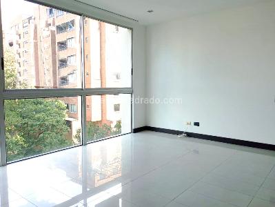 Apartamento de 1 alcoba en arriendo en Alejandría, Medellín, 56 m² · foto 2 de 11