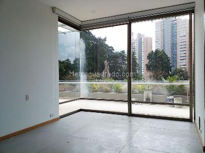 Apartamento de 3 alcobas en venta en El Poblado, Medellín, 400 m² · foto 10 de 20