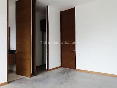 Apartamento de 3 alcobas en venta en El Poblado, Medellín, 400 m² · foto 11 de 20