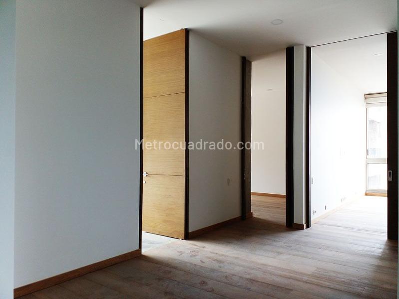 Piso – Medellín - Más