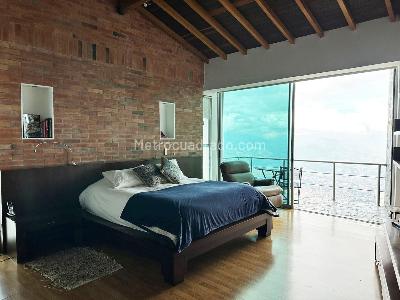 Casa de 5 alcobas en venta en Envigado, Envigado, 621 m² · foto 14 de 18