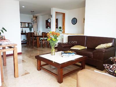 Apartamento de 3 alcobas en venta en Alejandría, Medellín, 140 m² · foto 2 de 18