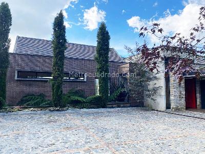 Casa de 4 alcobas en venta en Envigado, Envigado, 650 m² · foto 19 de 20