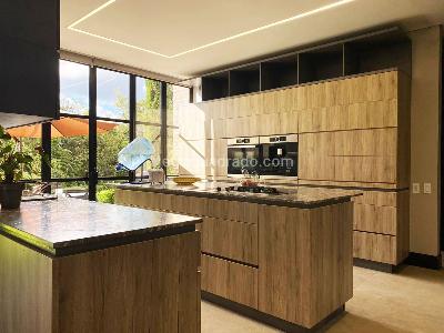 Casa de 4 alcobas en venta en Envigado, Envigado, 650 m² · foto 5 de 20