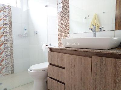 Casa de 3 alcobas en venta en Envigado, Envigado, 290 m² · foto 18 de 20