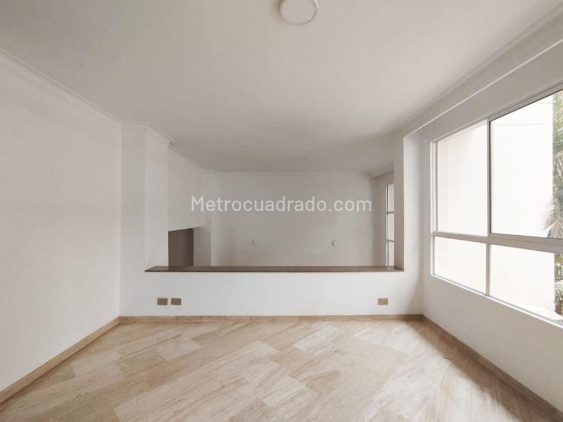 Casa de 4 Alcobas en Conjunto Cerrado en El Poblado - 5