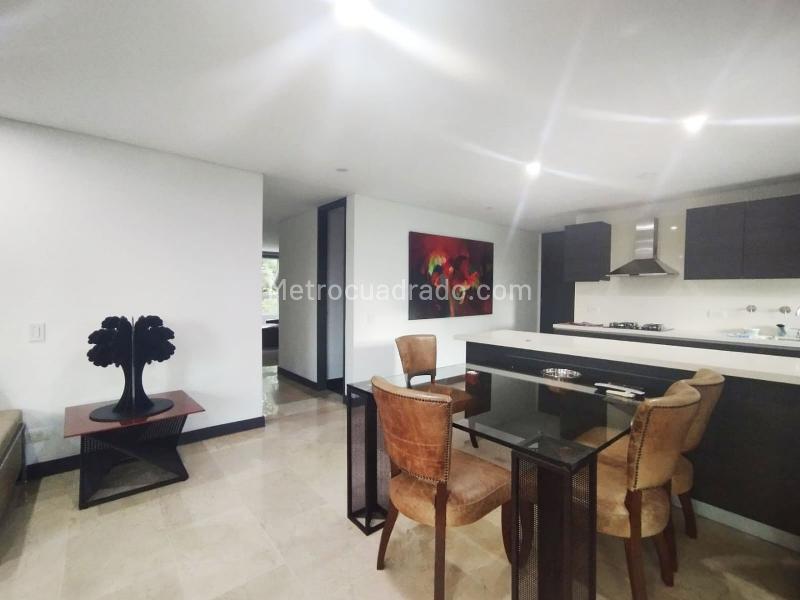 Stylish 3BR Apartment in El Poblado - 4