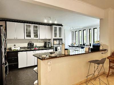 Apartamento de 4 alcobas en venta en El Tesoro, Medellín, 345 m² · foto 6 de 16