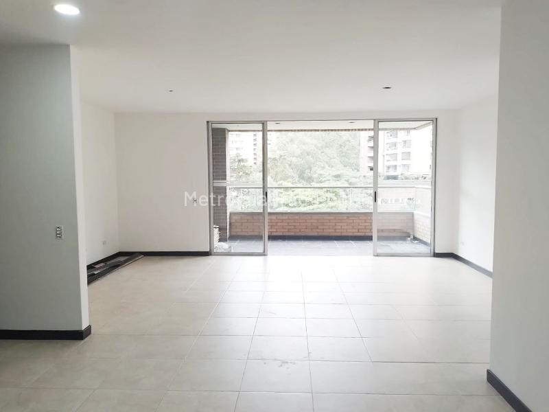 3BR Apartment in EL POBLADO (138 m²)