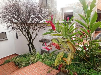 Casa en arriendo en El Poblado, Medellín · foto 18 de 19