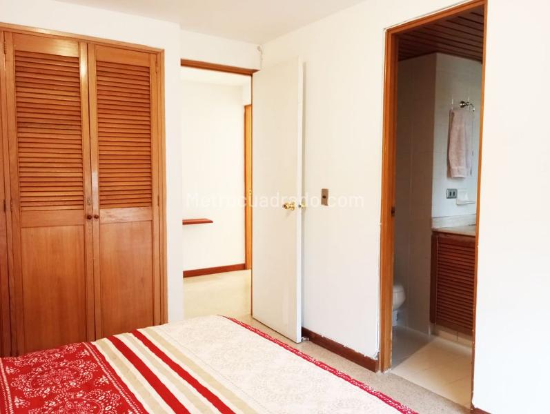 Apartamento Amplio de 3 Alcobas en El Poblado - 7