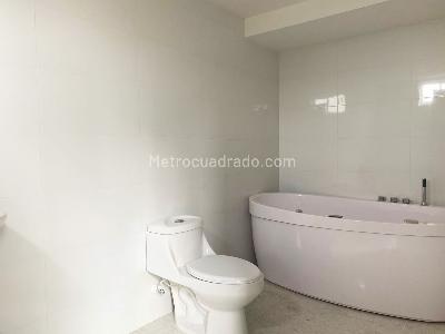 Casa de 4 alcobas en arriendo en Envigado, Envigado, 250 m² · foto 18 de 19