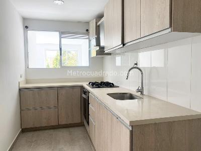 Casa de 4 alcobas en arriendo en Envigado, Envigado, 250 m² · foto 5 de 19