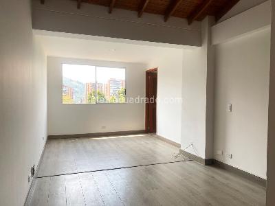 Casa de 4 alcobas en arriendo en Envigado, Envigado, 250 m² · foto 7 de 19