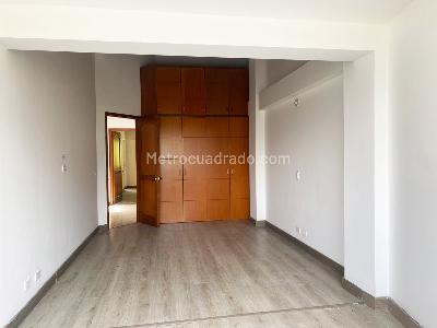 Casa de 4 alcobas en arriendo en Envigado, Envigado, 250 m² · foto 9 de 19