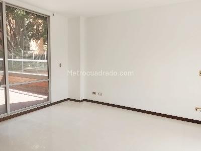 Apartamento de 3 alcobas en arriendo en El Poblado, Medellín, 100 m² · foto 9 de 20