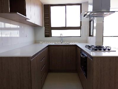 Apartamento de 3 alcobas en venta en Sabaneta, Sabaneta, 85 m² · foto 6 de 18