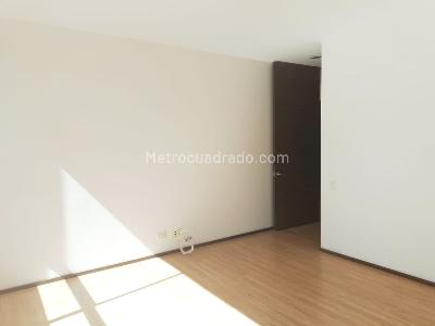 Apartamento de 3 alcobas en venta en El Poblado, Medellín, 186 m² · foto 14 de 20