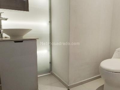 Apartamento de 3 alcobas en venta en El Poblado, Medellín, 186 m² · foto 17 de 20
