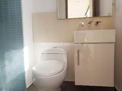Apartamento de 3 alcobas en venta en El Poblado, Medellín, 186 m² · foto 19 de 20