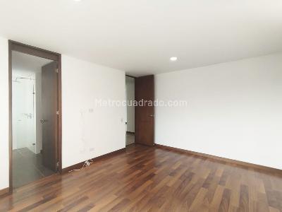 Apartamento de 2 alcobas en arriendo en El Poblado, Medellín, 84 m² · foto 7 de 13