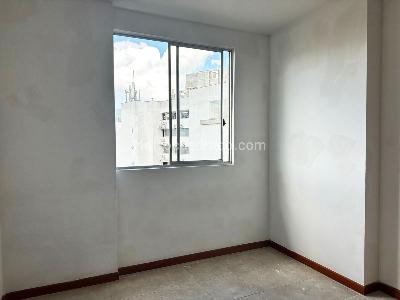 Apartamento de 3 alcobas en arriendo en Patio Bonito, Medellín, 93 m² · foto 10 de 14