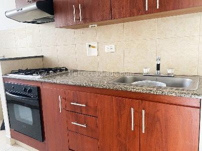 Apartamento de 2 alcobas en arriendo en La Aguacatala, Medellín, 86 m² · foto 6 de 13