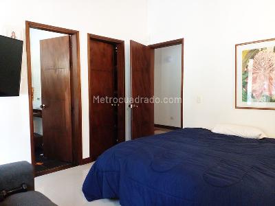 Casa de 3 alcobas en arriendo en Envigado, Envigado, 260 m² · foto 14 de 20