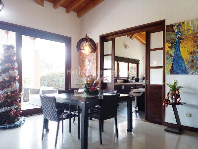 Casa de 3 alcobas en arriendo en Envigado, Envigado, 260 m² · foto 5 de 20