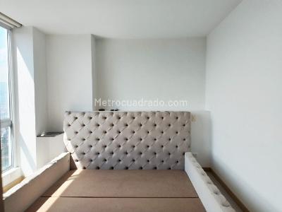 Apartamento de 2 alcobas en arriendo en El Tesoro, Medellín, 100 m² · foto 11 de 20