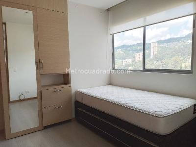 Apartamento de 2 alcobas en arriendo en El Tesoro, Medellín, 100 m² · foto 14 de 20