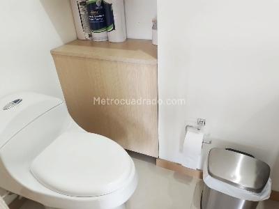 Apartamento de 2 alcobas en arriendo en El Tesoro, Medellín, 100 m² · foto 18 de 20