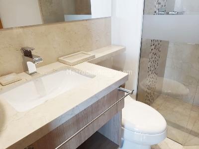 Apartamento de 1 alcoba en venta en El Poblado, Medellín, 70 m² · foto 14 de 14