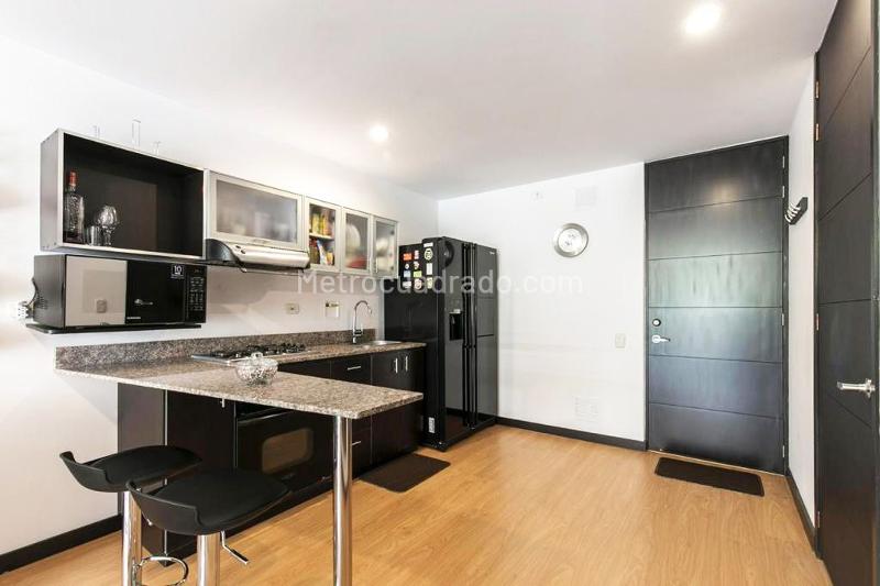 Apartamento Amoblado de 2 Alcobas en Unidad Cerrada El Poblado - 3