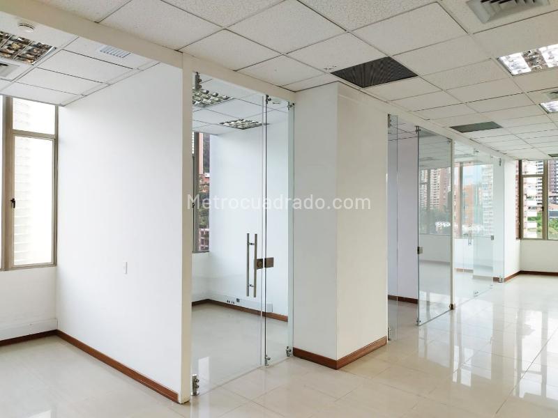 Oficina en Arriendo, EL POBLADO, Medellín – další