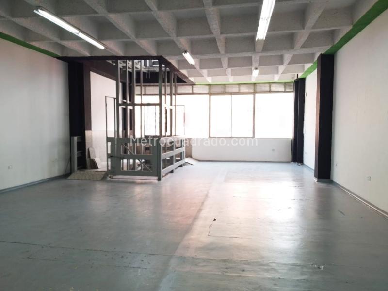 Bodega en Arriendo, EL POBLADO, Medellín – další