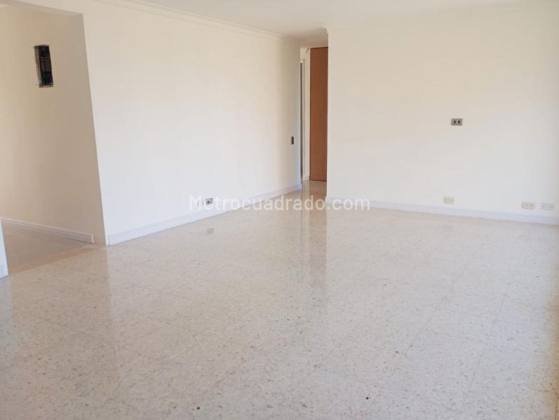 3BR Apartment in EL POBLADO (100 m²) - 4