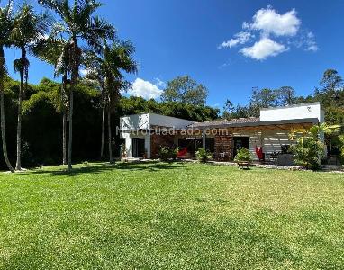 Casa de 3 alcobas en venta en Rionegro, Rionegro, 440 m² · foto 15 de 16