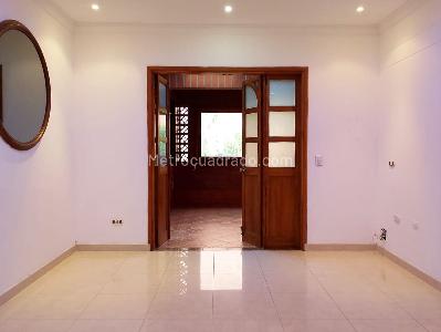 Casa de 5 alcobas en venta en Sabaneta, Sabaneta, 388 m² · foto 6 de 18