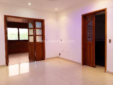 Casa de 5 alcobas en venta en Sabaneta, Sabaneta, 388 m² · foto 7 de 18