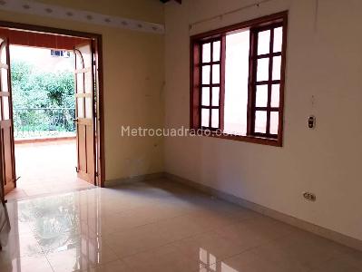 Casa de 5 alcobas en venta en Sabaneta, Sabaneta, 388 m² · foto 8 de 18