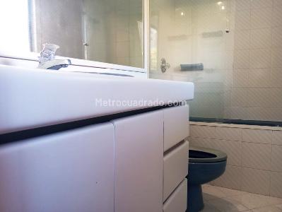 Apartamento de 3 alcobas en venta en El Poblado, Medellín, 170 m² · foto 14 de 16
