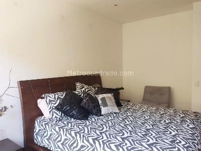 Apartamento de 3 alcobas en venta en El Tesoro, Medellín, 210 m² · foto 16 de 20