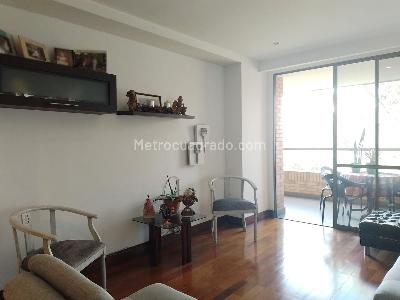 Apartamento de 3 alcobas en venta en El Tesoro, Medellín, 210 m² · foto 8 de 20