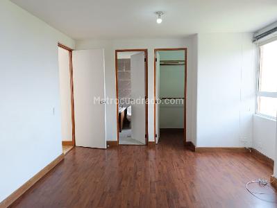 Apartamento de 4 alcobas en venta en El Poblado, Medellín, 190 m² · foto 9 de 20