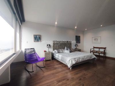 Apartamento en venta en El Poblado, Medellín · foto 11 de 19